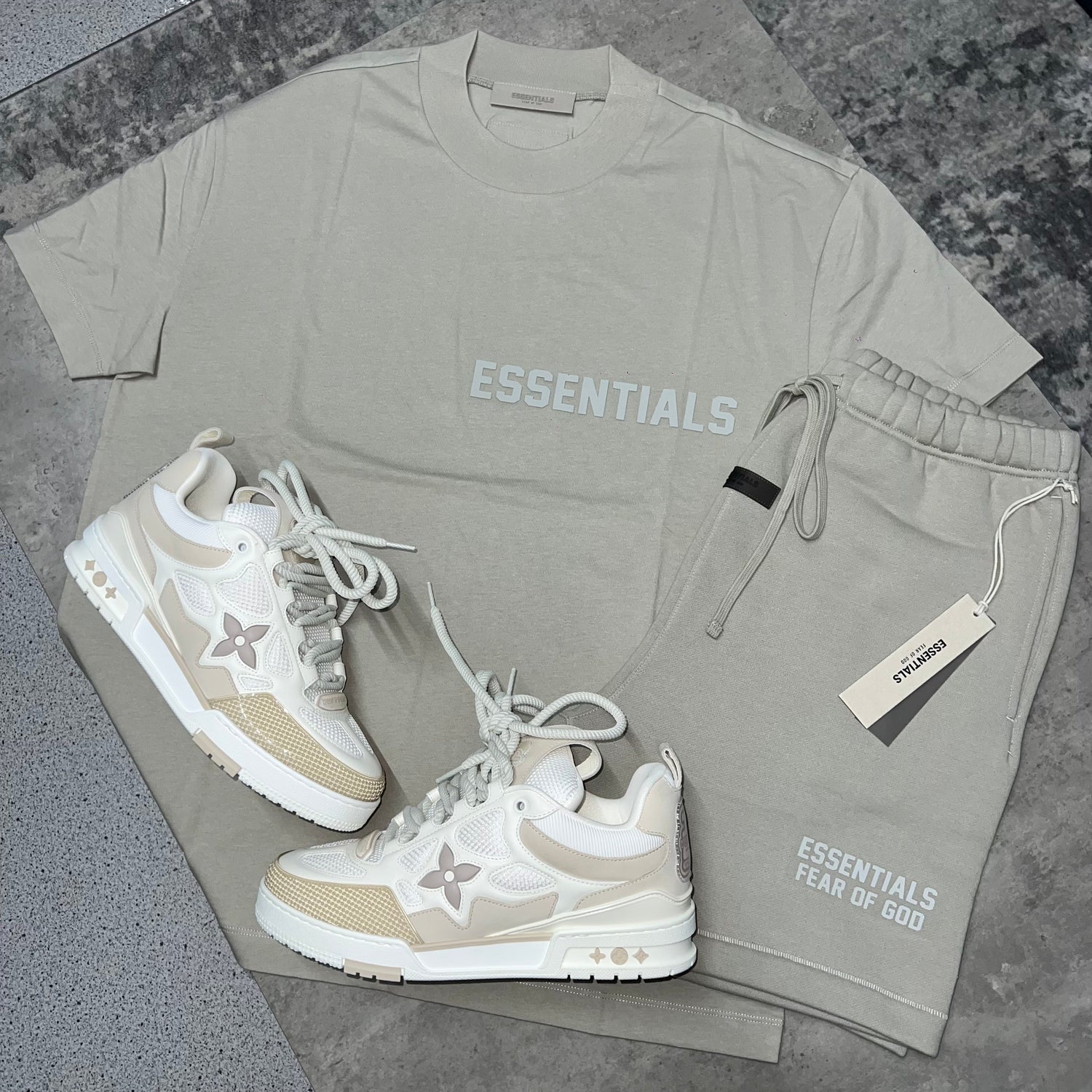 FEAR OF GOD ESSENTIALS
