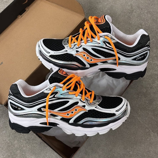 SAUCONY PRO GRID OMNI 9 'WHITE VO2'